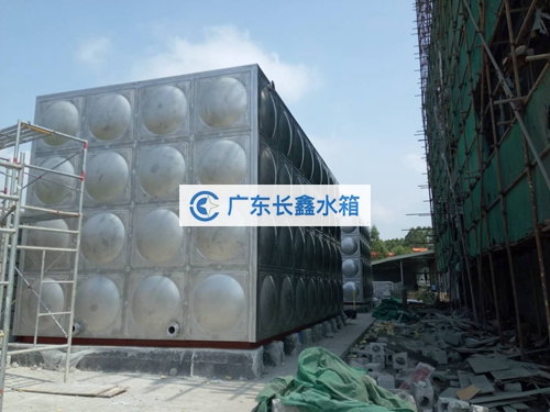 广西贵港中学不锈钢保温水箱 208吨